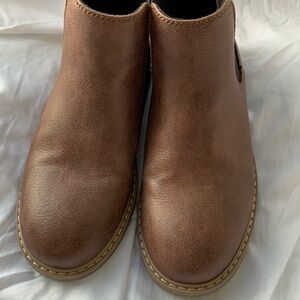 Classic Brown Leather Boys Slip-On Chelsea Boots